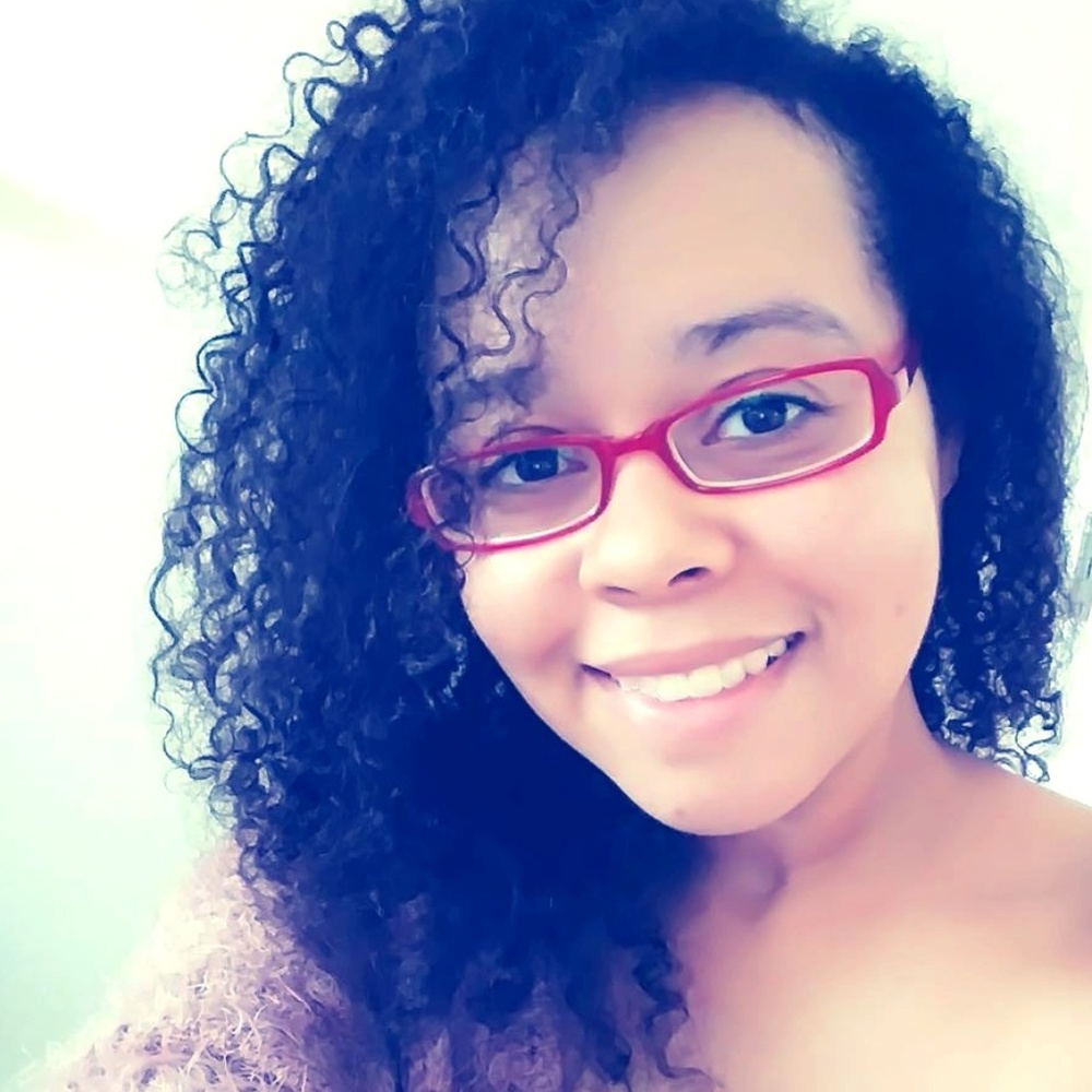 Meet your Posher, Salina